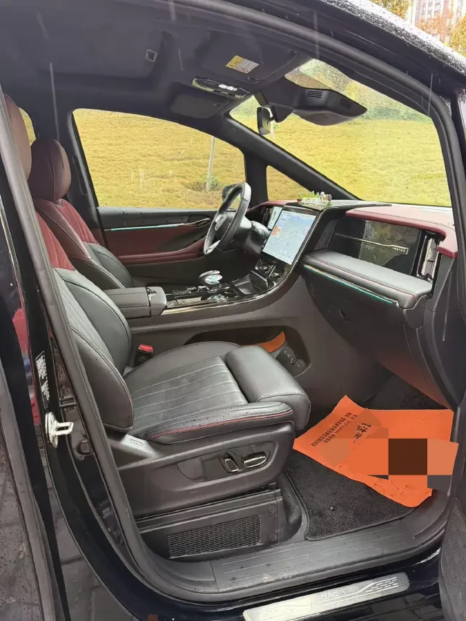 2024 GAC Trumpchi M8 2.0T 252HP L4 8AT,autocango,china used car exporter,china ev exporter,chinese used car exporter,chinese used ev exporter