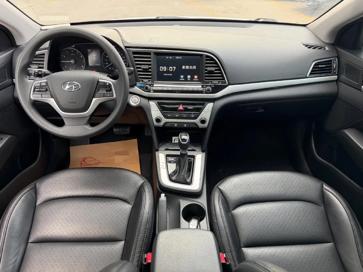 2016 Hyundai Elantra 1.6L 130HP L4 6AT,autocango,china used car exporter,china ev exporter,chinese used car exporter,chinese used ev exporter