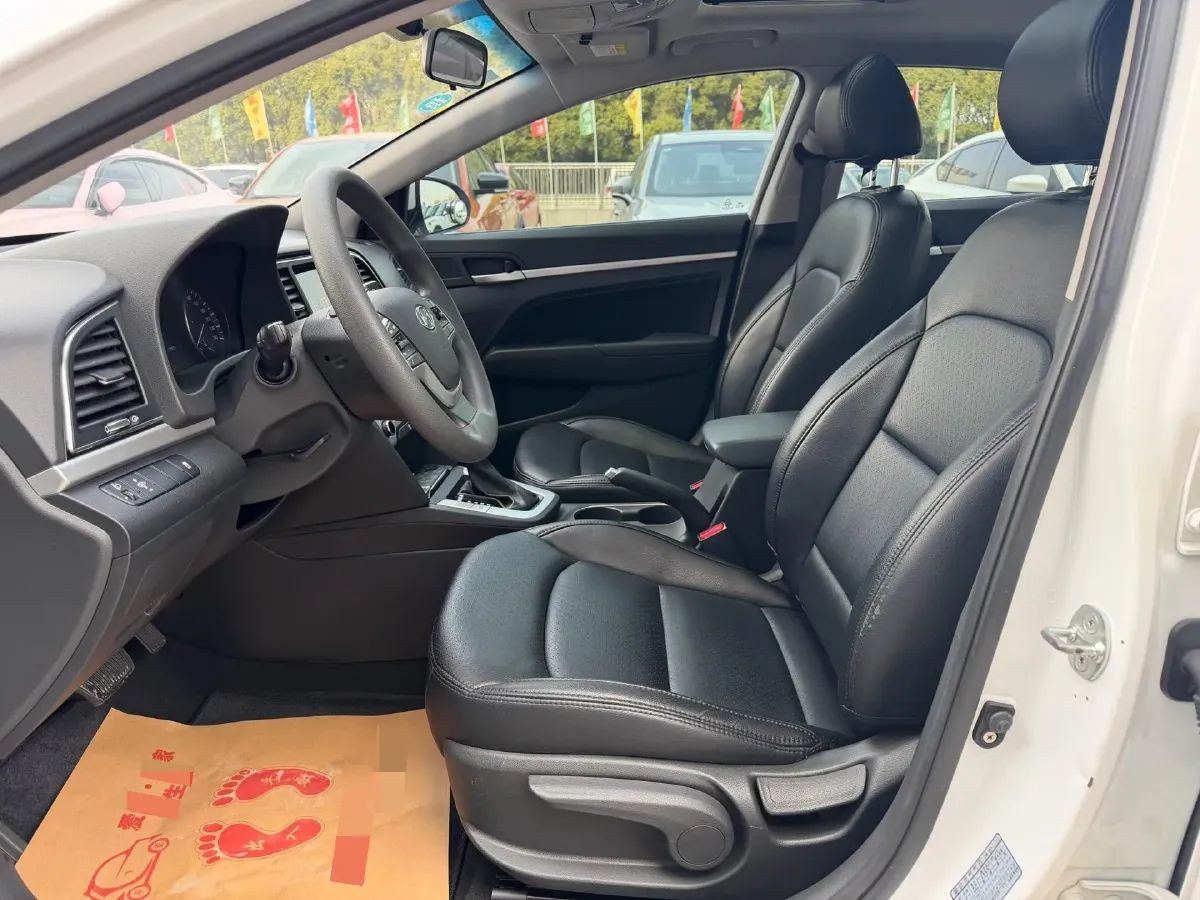 2016 Hyundai Elantra 1.6L 130HP L4 6AT,autocango,china used car exporter,china ev exporter,chinese used car exporter,chinese used ev exporter