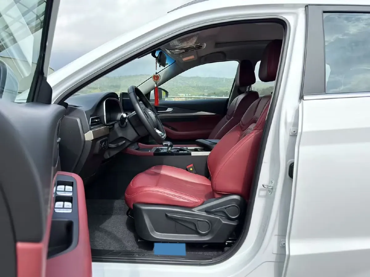 2025 Fulwin FulwinT8 1.5T 156HP L4 1DHT PHEV 18.67KWH,autocango,china used car exporter,china ev exporter,chinese used car exporter,chinese used ev exporter