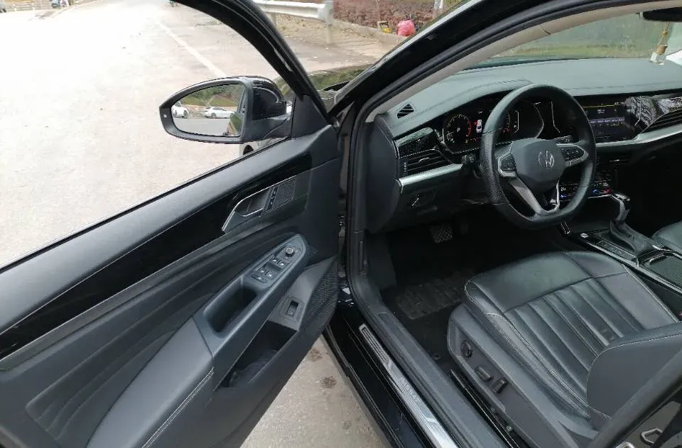 2022 Skoda Kodiak GT 2.0T 186HP L4 7DCT,autocango,china used car exporter,china ev exporter,chinese used car exporter,chinese used ev exporter