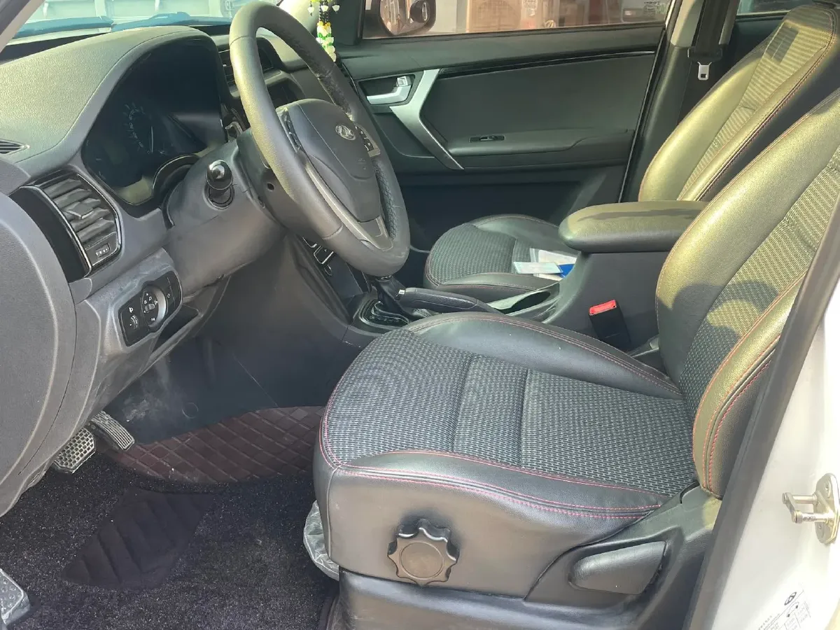 2016 Chery Tiggo 3 1.6L 126HP L4 CVT,autocango,china used car exporter,china ev exporter,chinese used car exporter,chinese used ev exporter