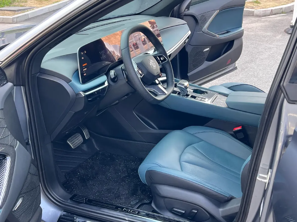 2023 MG 7 2.0T 261HP L4 9AT,autocango,china used car exporter,china ev exporter,chinese used car exporter,chinese used ev exporter