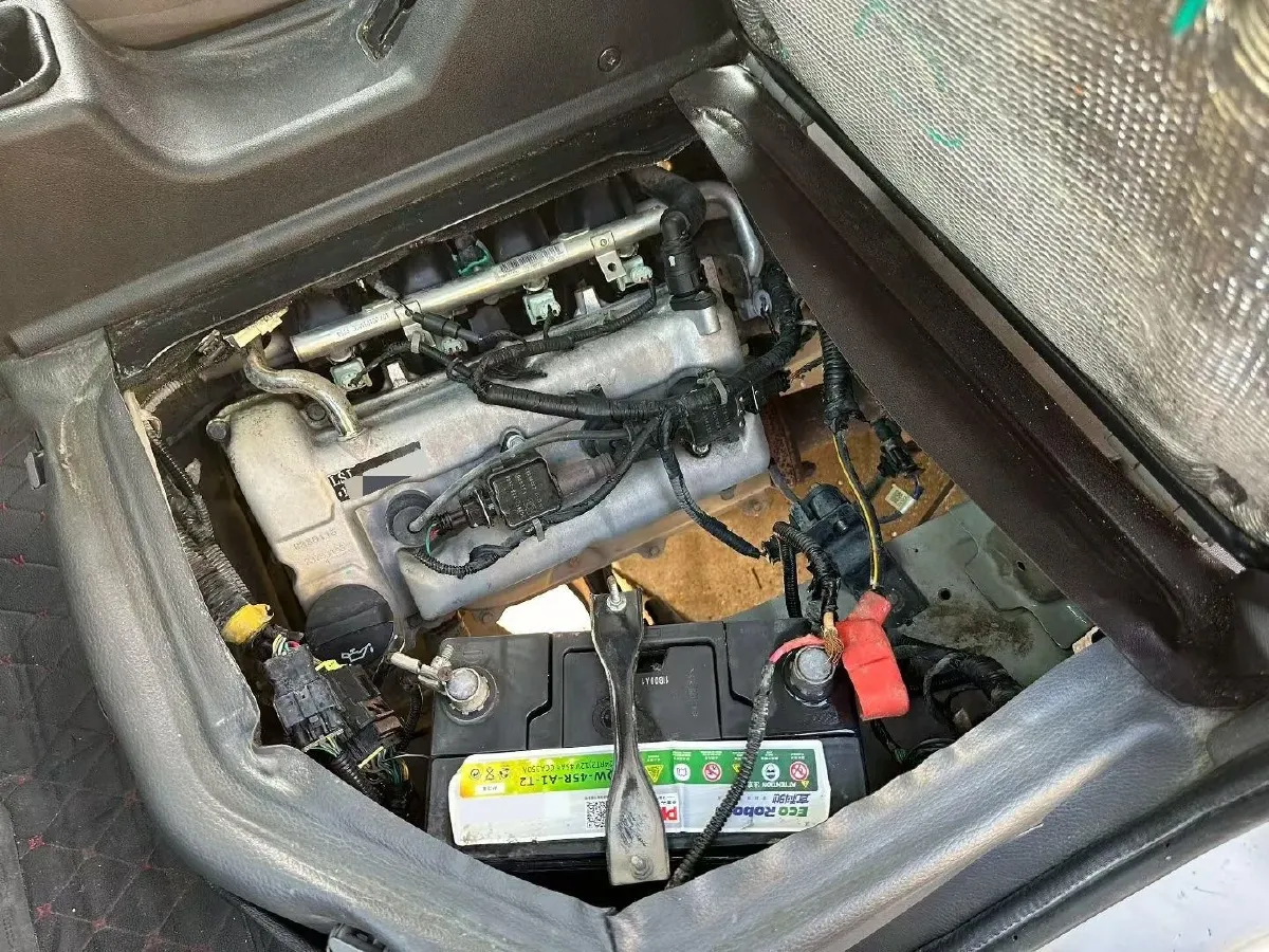 2020 WuLing ZhiGuang 1.2L 76HP L4 5MT,autocango,china used car exporter,china ev exporter,chinese used car exporter,chinese used ev exporter