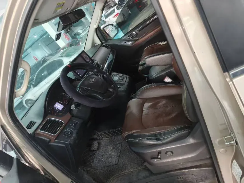 2016 MAXUS G10 2.0T 224HP L4 6AT,autocango,china used car exporter,china ev exporter,chinese used car exporter,chinese used ev exporter