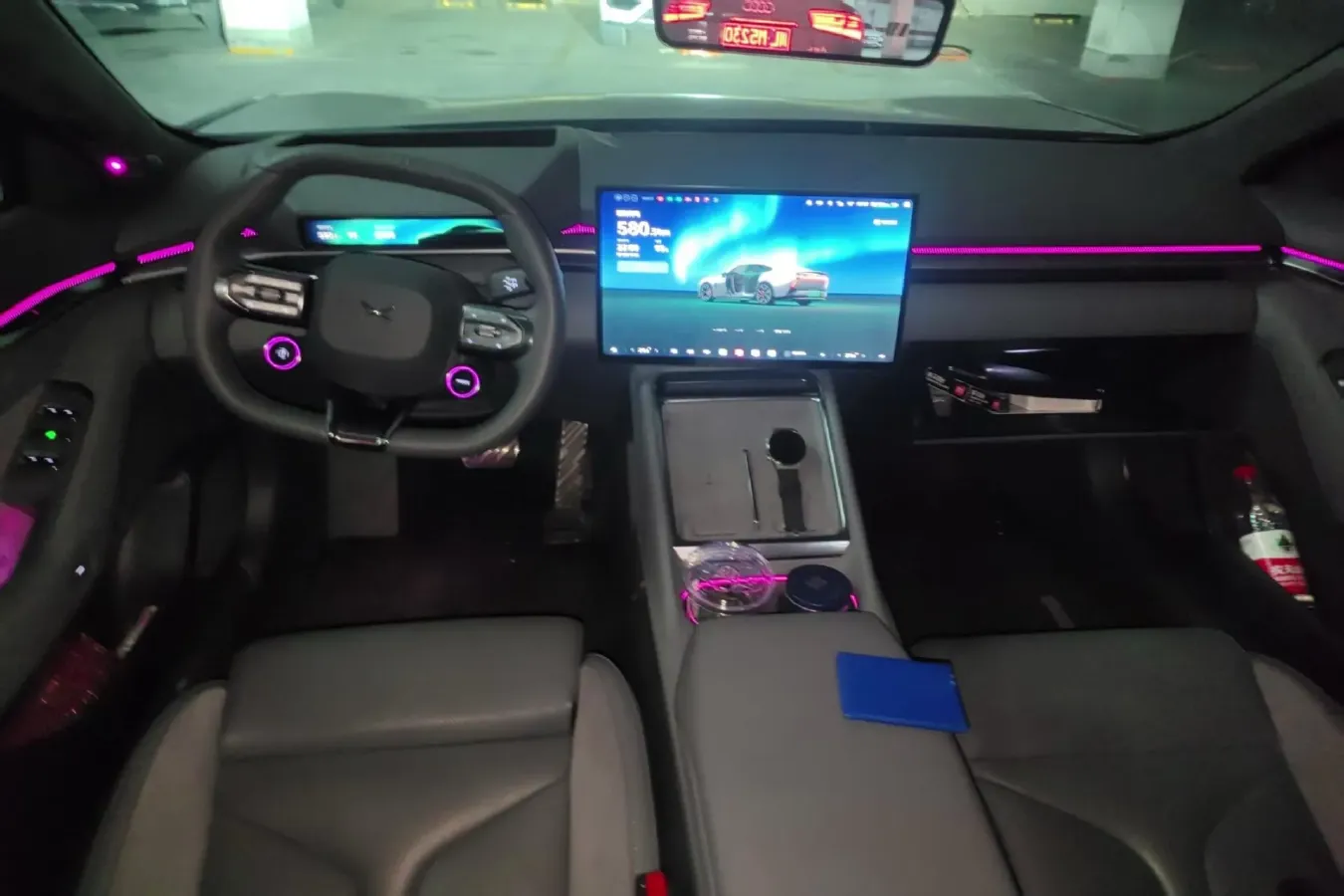 2025 Xpeng P7 BEV,autocango,china used car exporter,china ev exporter,chinese used car exporter,chinese used ev exporter