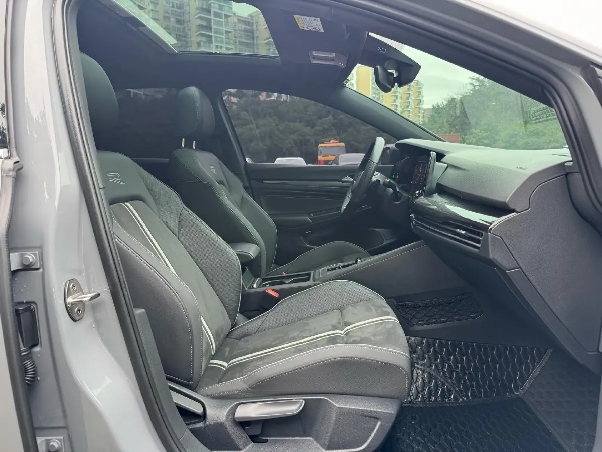 2021 Volkswagen Golf 1.4T 150HP L4 7DCT,autocango,china used car exporter,china ev exporter,chinese used car exporter,chinese used ev exporter