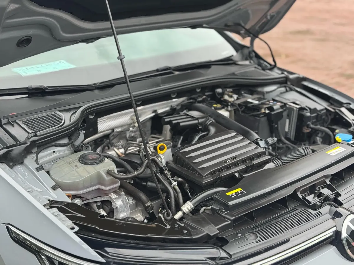 2021 Volkswagen Golf 1.4T 150HP L4 7DCT,autocango,china used car exporter,china ev exporter,chinese used car exporter,chinese used ev exporter