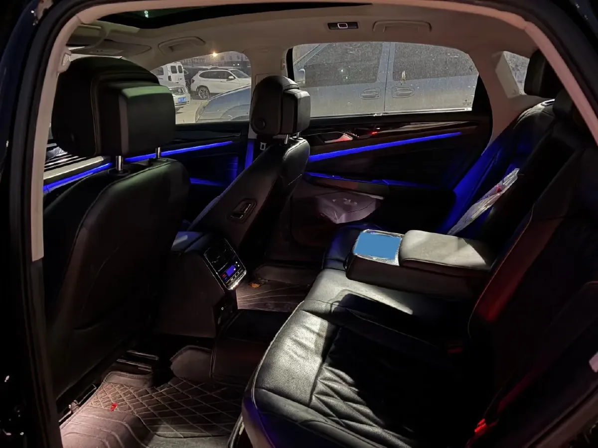 2020 Volkswagen Passat 2.0T 186HP L4 7DCT,autocango,china used car exporter,china ev exporter,chinese used car exporter,chinese used ev exporter