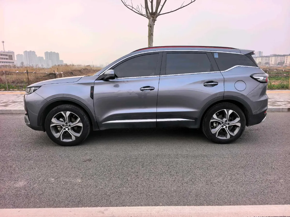 2023 Chery Tiggo 7 Plus 1.6T 197HP L4 7DCT,autocango,china used car exporter,china ev exporter,chinese used car exporter,chinese used ev exporter