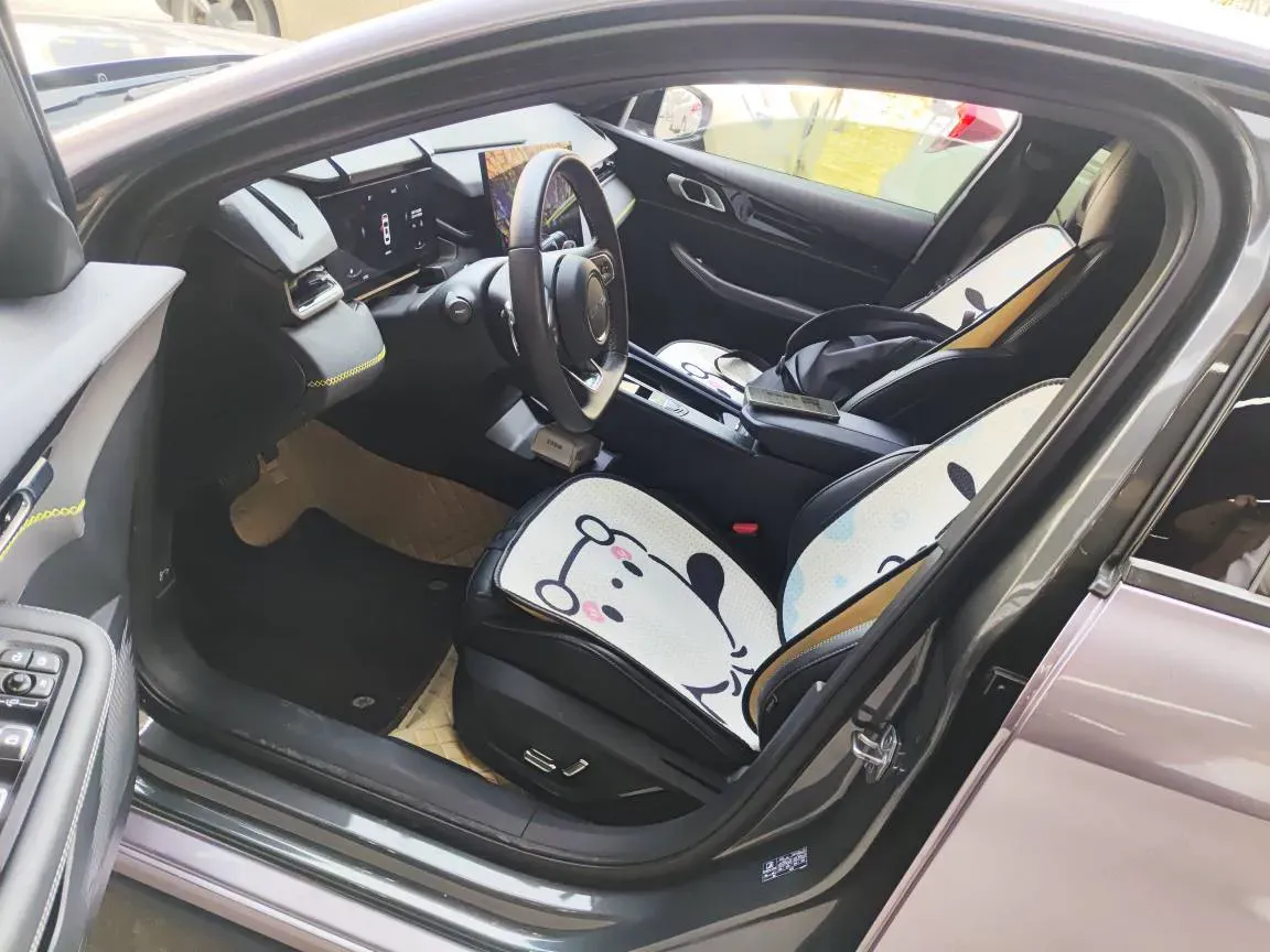 2023 MAXUS G50 1.5T 181HP L4 7DCT,autocango,china used car exporter,china ev exporter,chinese used car exporter,chinese used ev exporter