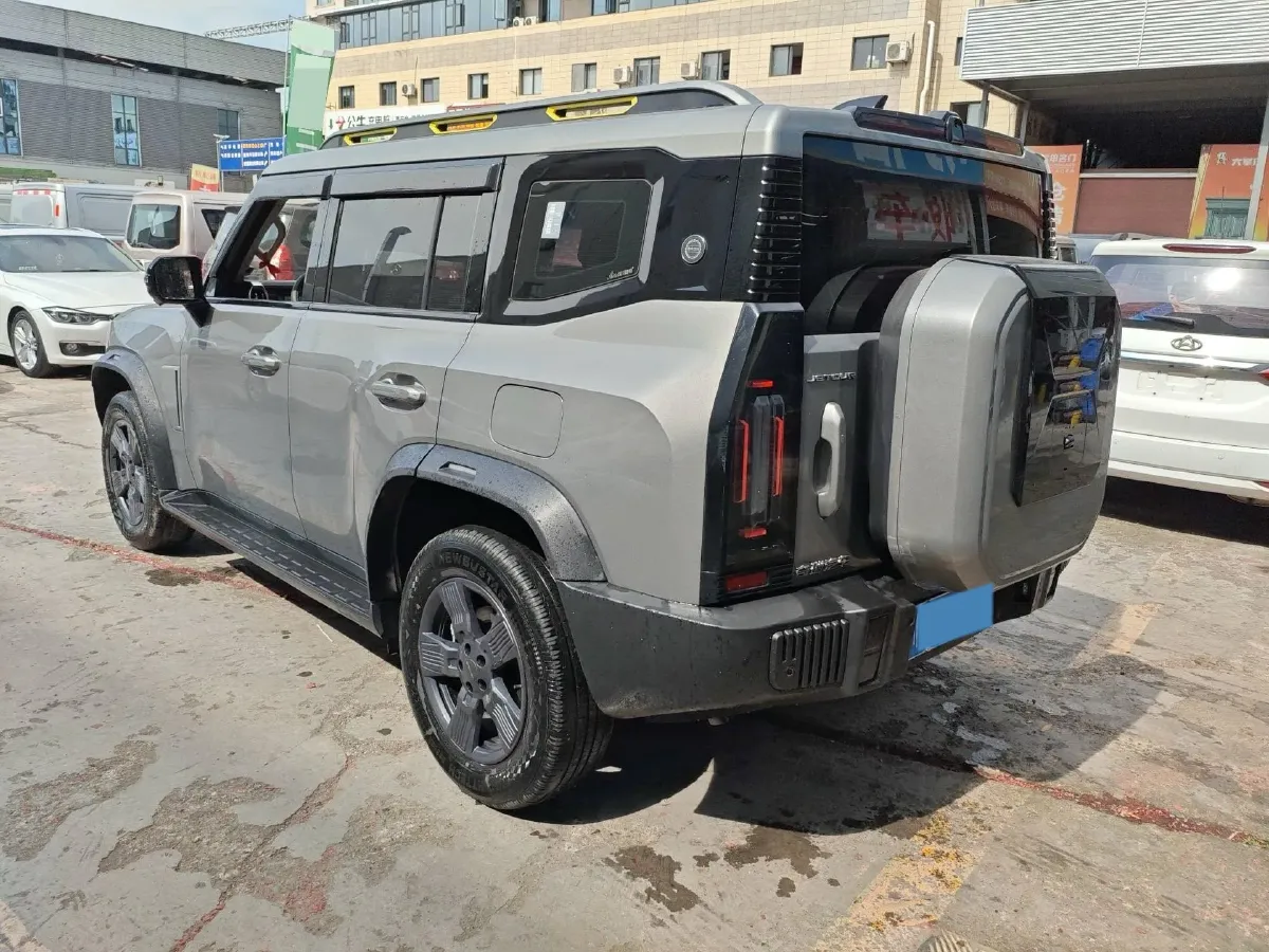 2023 Jetour Traveller 1.5T 184HP L4 7DCT,autocango,china used car exporter,china ev exporter,chinese used car exporter,chinese used ev exporter