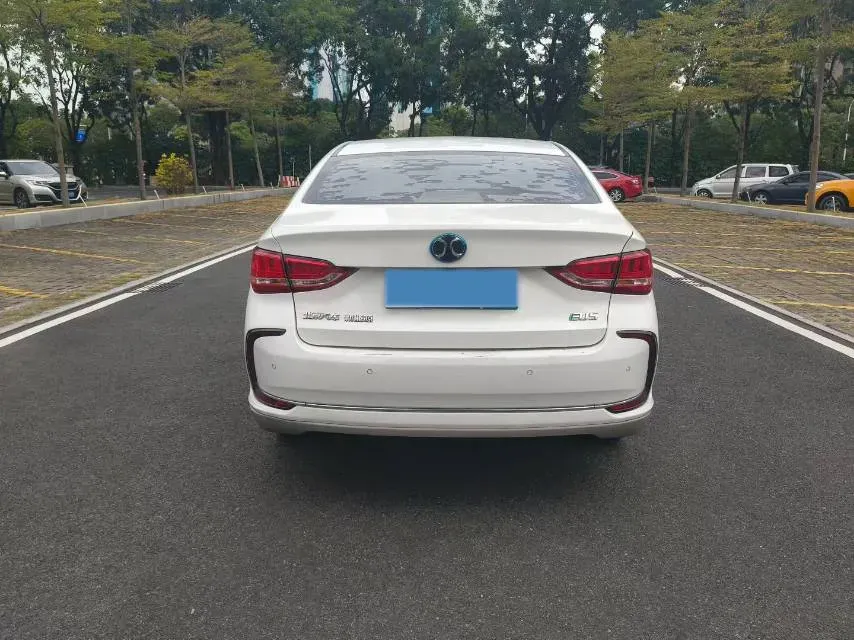 2018 BeiJing Auto EU5 BEV 53.66KWH,autocango,china used car exporter,china ev exporter,chinese used car exporter,chinese used ev exporter