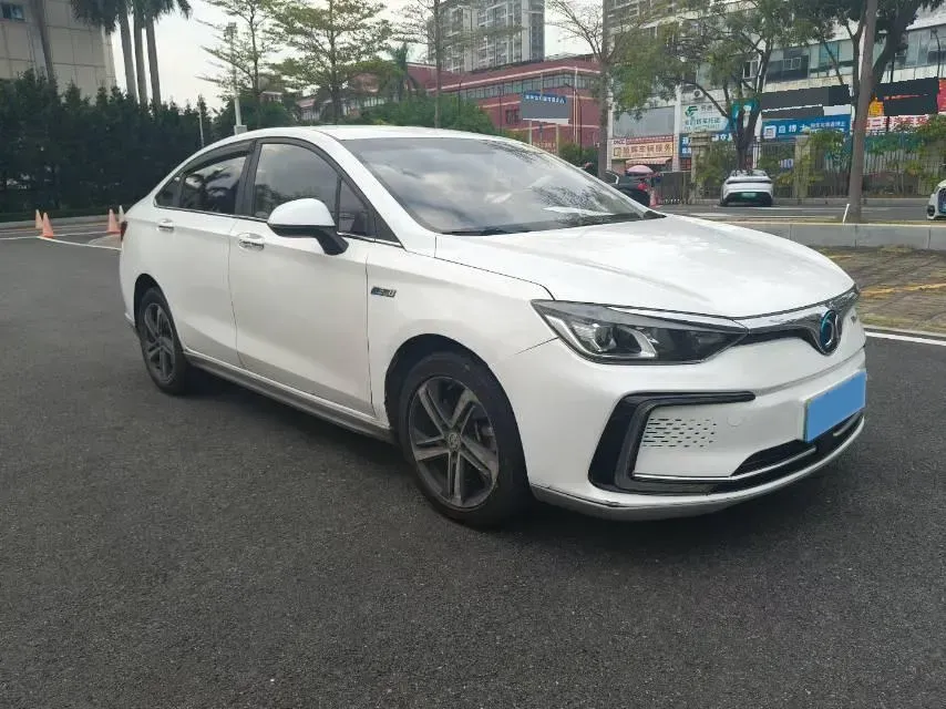 2018 BeiJing Auto EU5 BEV 53.66KWH,autocango,china used car exporter,china ev exporter,chinese used car exporter,chinese used ev exporter