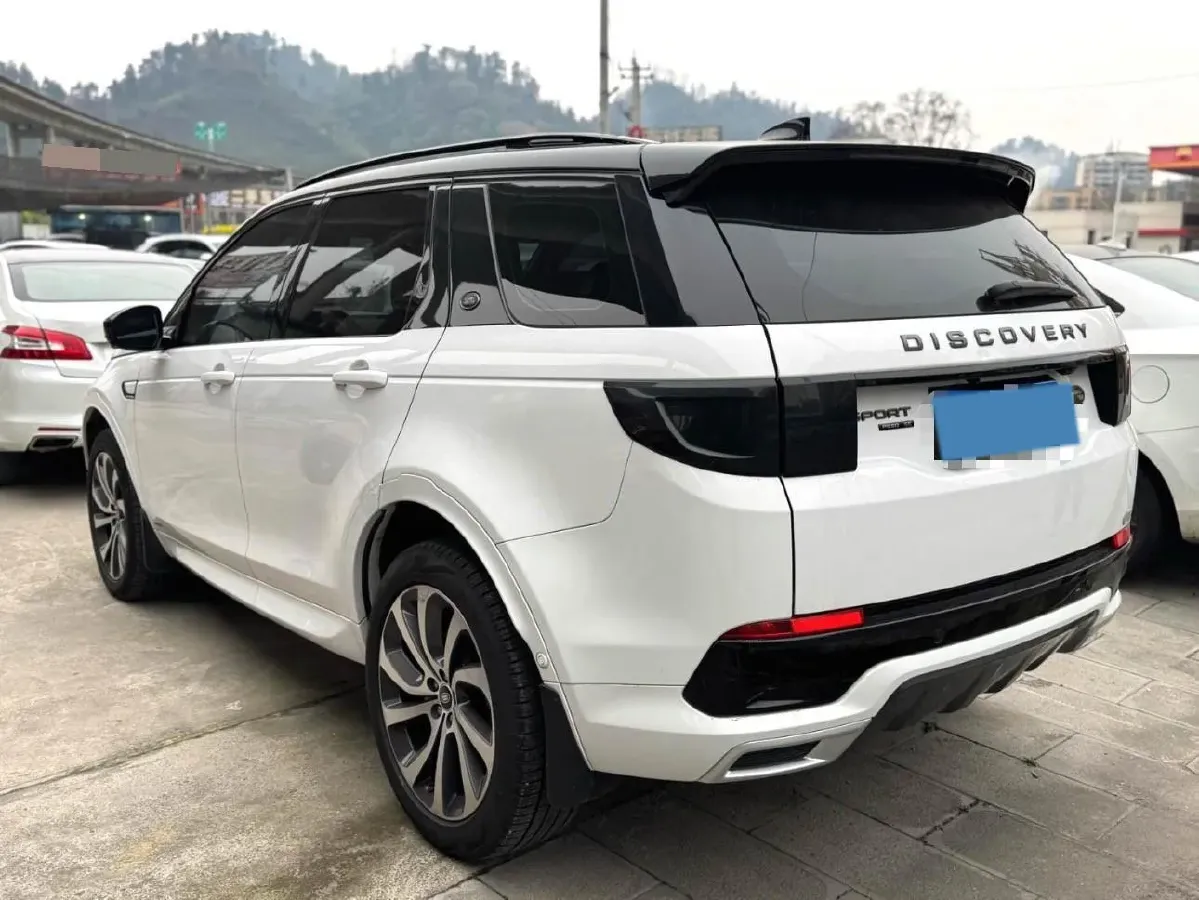 2020 Land Rover Discovery Sport 2.0T 249HP L4 9AT,autocango,china used car exporter,china ev exporter,chinese used car exporter,chinese used ev exporter