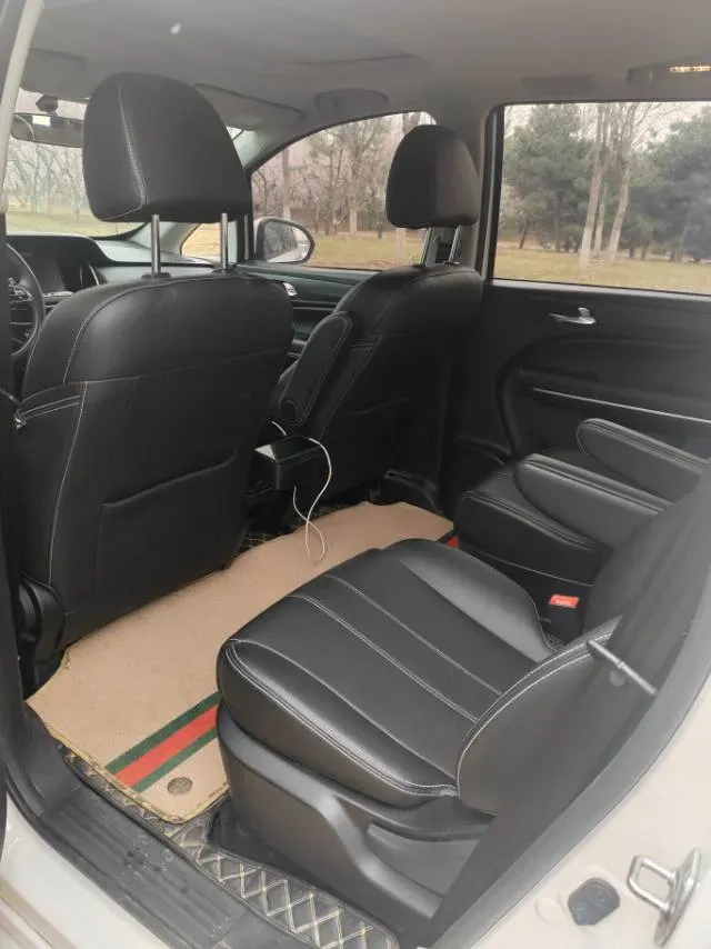 2021 GAC Trumpchi M6 1.5T 169HP L4 7DCT,autocango,china used car exporter,china ev exporter,chinese used car exporter,chinese used ev exporter