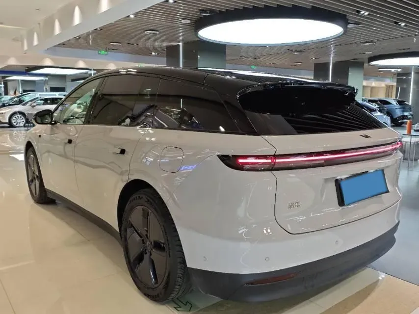 2025 Li i6 BEV,autocango,china used car exporter,china ev exporter,chinese used car exporter,chinese used ev exporter