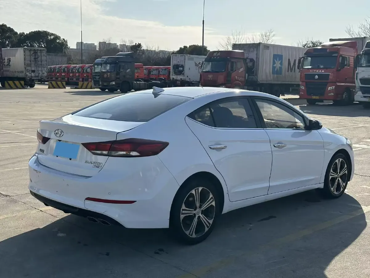 2018 Hyundai Elantra 1.4T 130HP L4 7DCT,autocango,china used car exporter,china ev exporter,chinese used car exporter,chinese used ev exporter