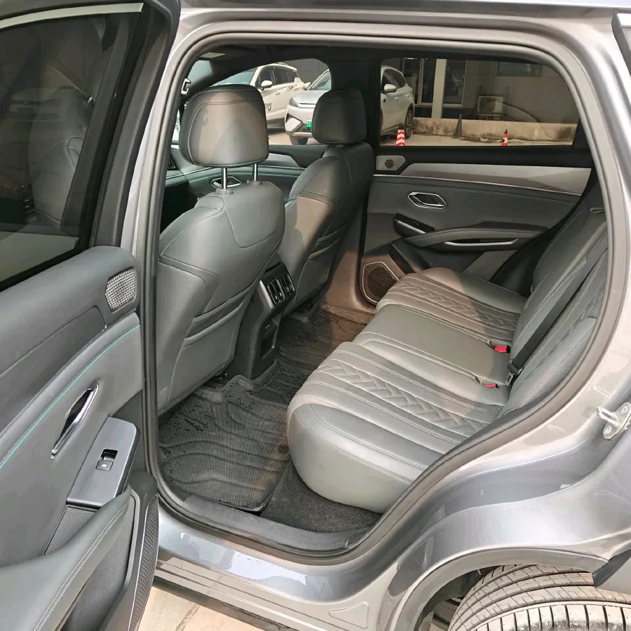 2025 BYD SongL DM-i 1.5L 101HP L4 E-CVT PHEV 18.3KWH,autocango,china used car exporter,china ev exporter,chinese used car exporter,chinese used ev exporter