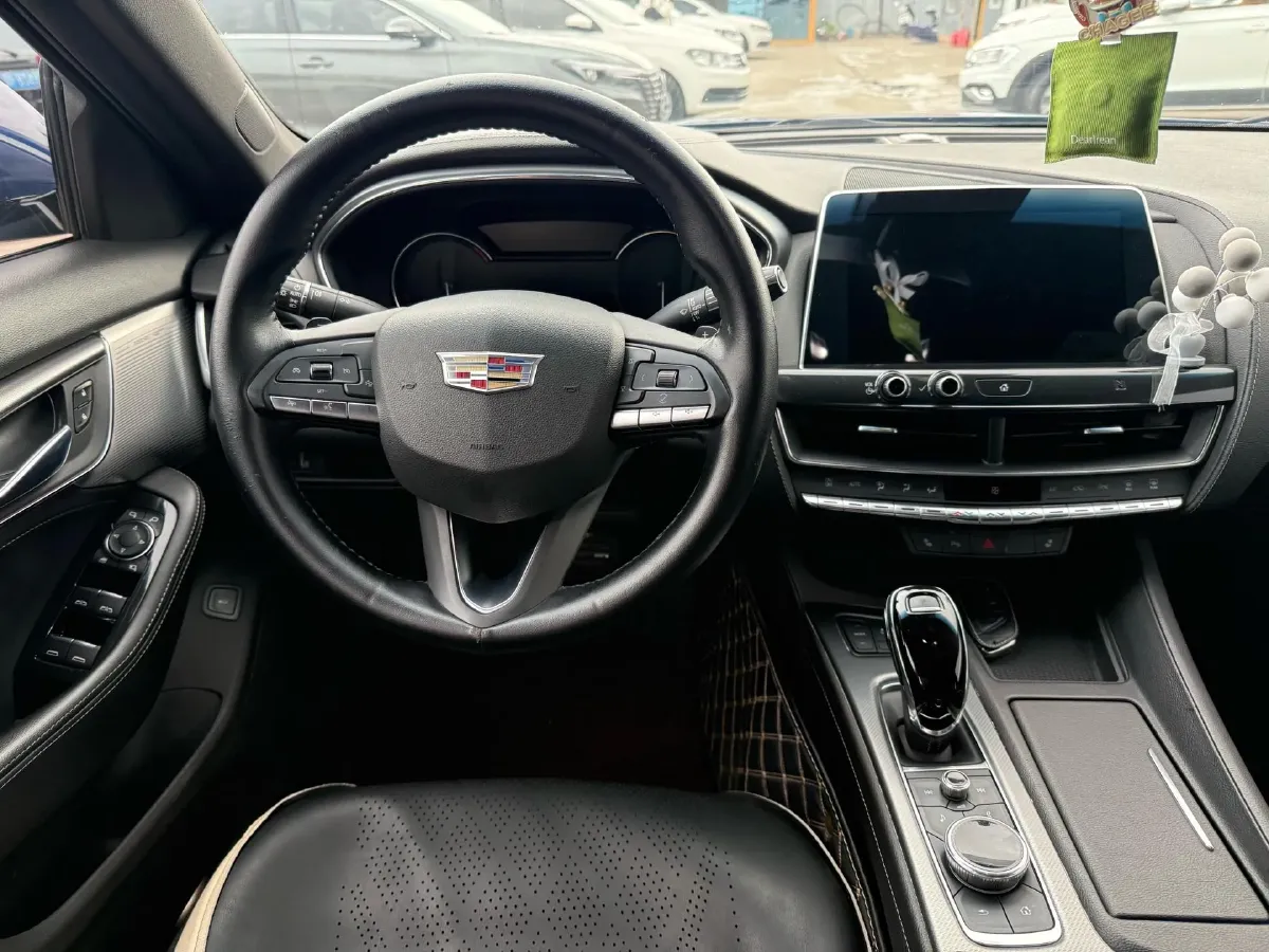 2021 Cadillac CT5 2.0T 237HP L4 10AT,autocango,china used car exporter,china ev exporter,chinese used car exporter,chinese used ev exporter