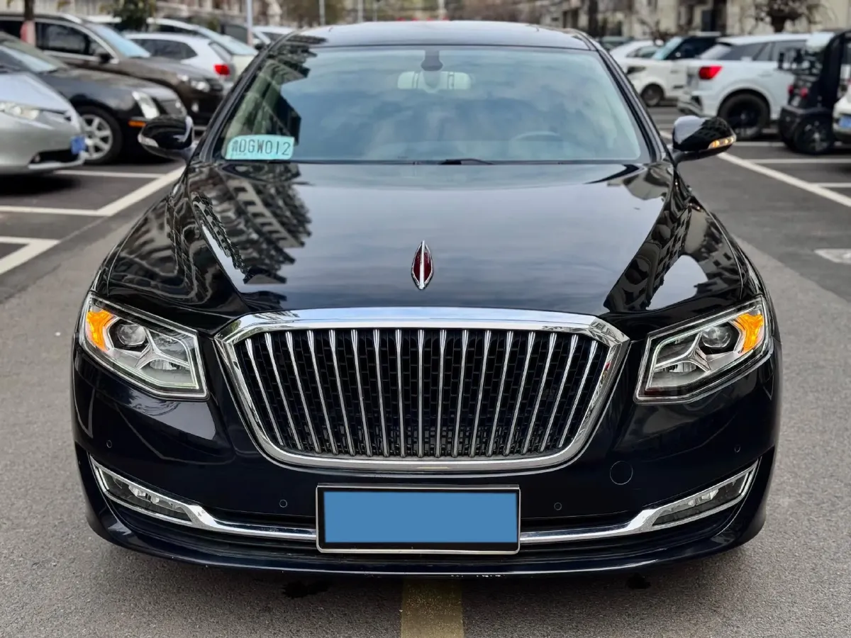 2018 HongQi H7 2.0T 204HP L4 6AT,autocango,china used car exporter,china ev exporter,chinese used car exporter,chinese used ev exporter