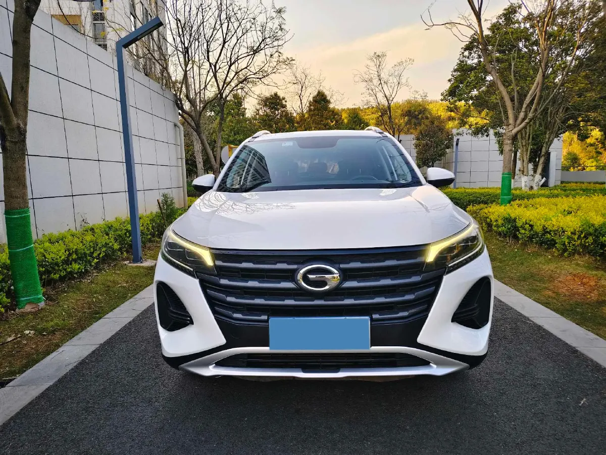 2021 GAC Trumpchi GS4 1.5T 169HP L4 6AT,autocango,china used car exporter,china ev exporter,chinese used car exporter,chinese used ev exporter