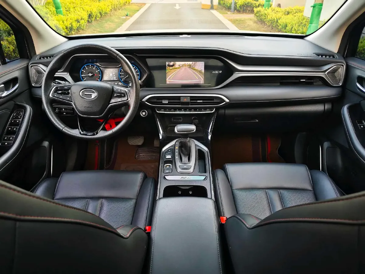 2021 GAC Trumpchi GS4 1.5T 169HP L4 6AT,autocango,china used car exporter,china ev exporter,chinese used car exporter,chinese used ev exporter