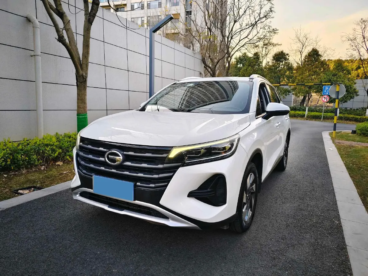 2021 GAC Trumpchi GS4 1.5T 169HP L4 6AT,autocango,china used car exporter,china ev exporter,chinese used car exporter,chinese used ev exporter
