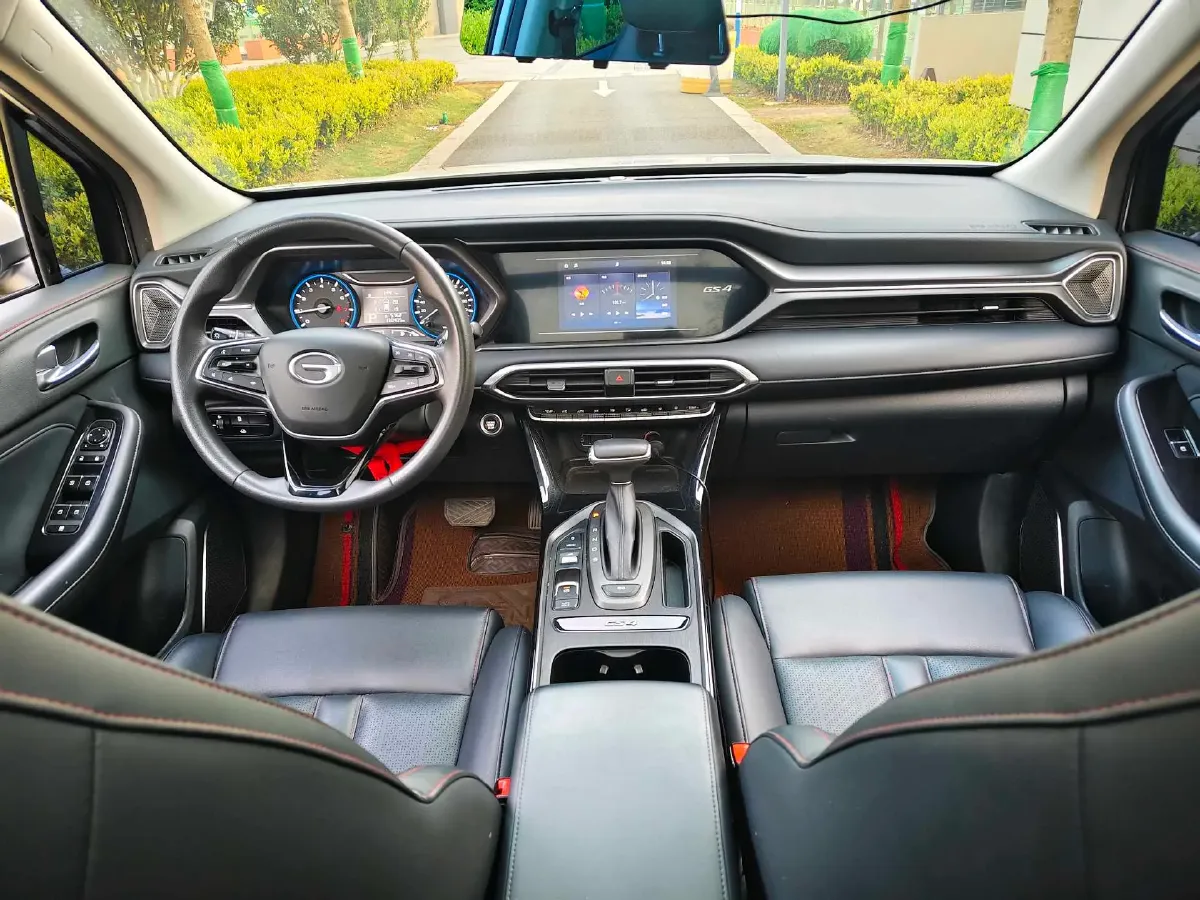 2021 GAC Trumpchi GS4 1.5T 169HP L4 6AT,autocango,china used car exporter,china ev exporter,chinese used car exporter,chinese used ev exporter