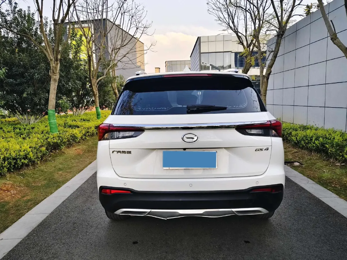 2021 GAC Trumpchi GS4 1.5T 169HP L4 6AT,autocango,china used car exporter,china ev exporter,chinese used car exporter,chinese used ev exporter