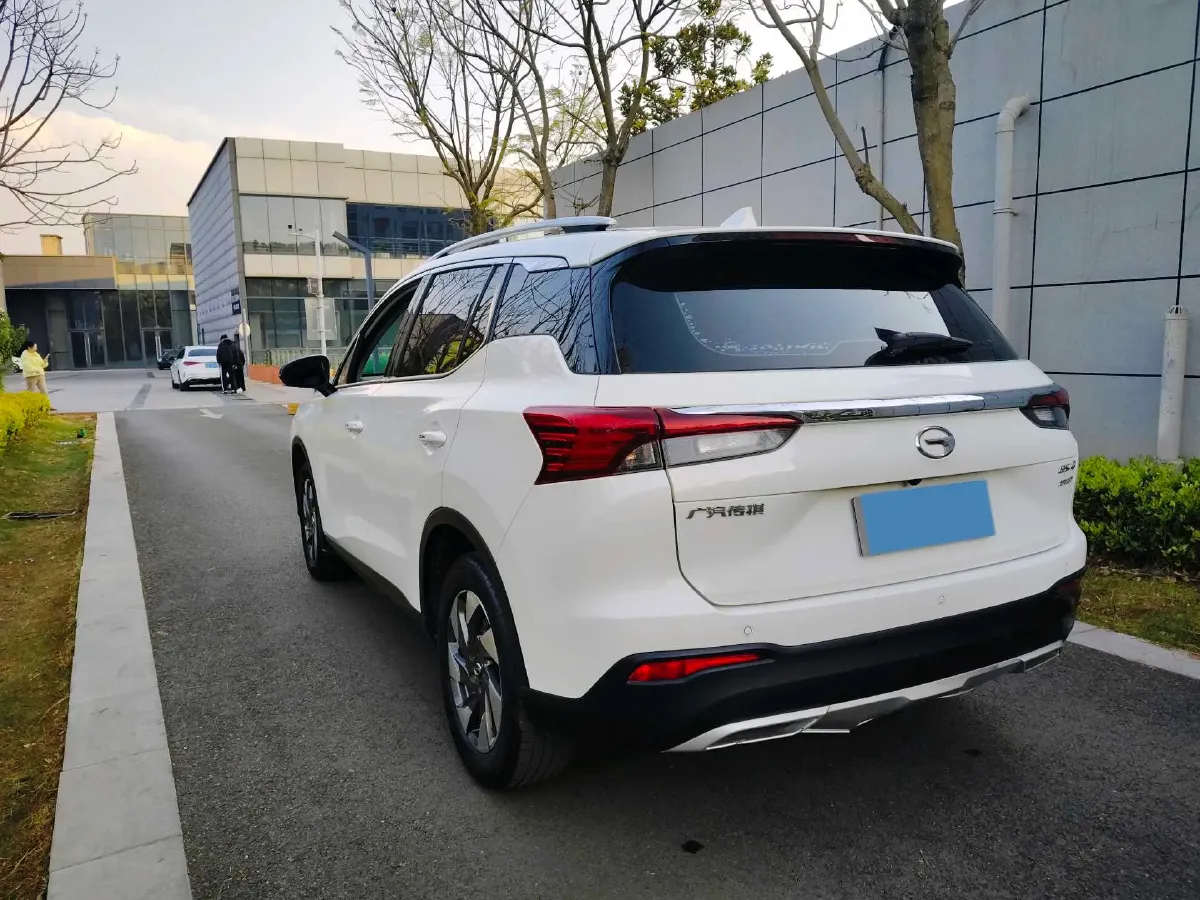 2021 GAC Trumpchi GS4 1.5T 169HP L4 6AT,autocango,china used car exporter,china ev exporter,chinese used car exporter,chinese used ev exporter