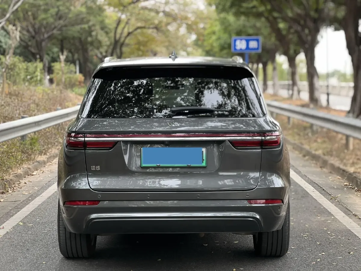 2020 Li ONE Range Extended 131HP REEV 40.5KWH,autocango,china used car exporter,china ev exporter,chinese used car exporter,chinese used ev exporter