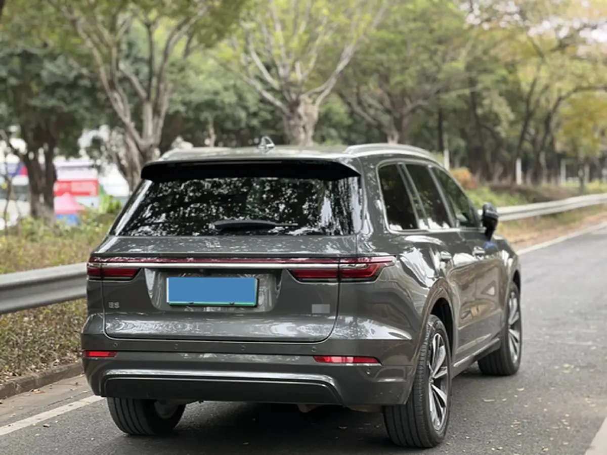2020 Li ONE Range Extended 131HP REEV 40.5KWH,autocango,china used car exporter,china ev exporter,chinese used car exporter,chinese used ev exporter