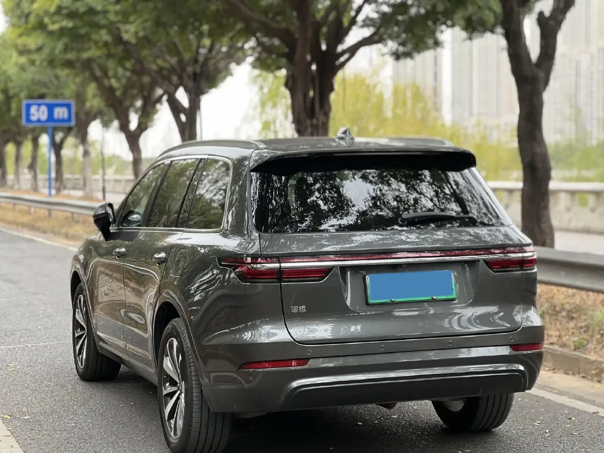 2020 Li ONE Range Extended 131HP REEV 40.5KWH,autocango,china used car exporter,china ev exporter,chinese used car exporter,chinese used ev exporter