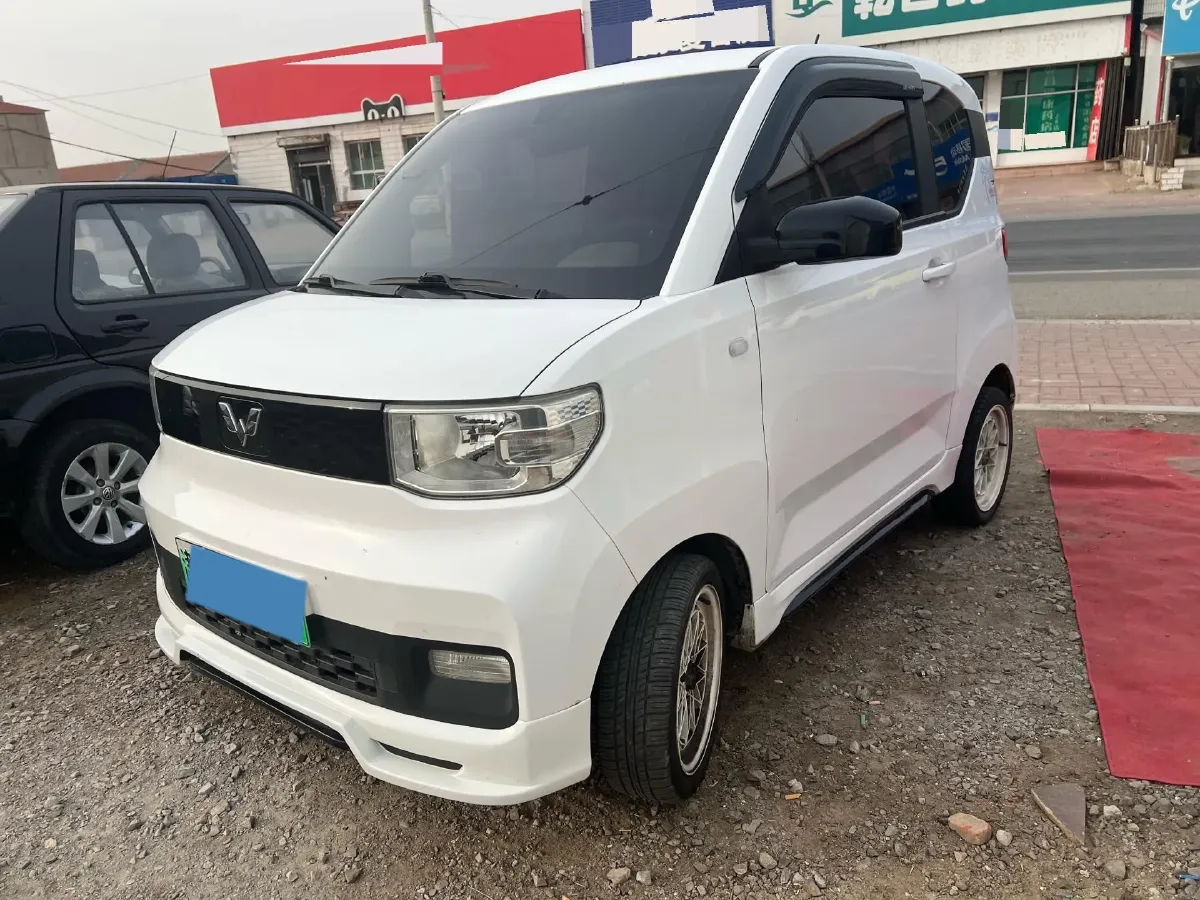 2020 WuLing HongGuang MINI EV BEV 9KWH,autocango,china used car exporter,china ev exporter,chinese used car exporter,chinese used ev exporter