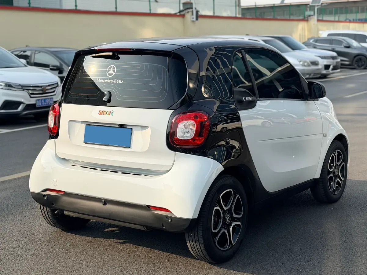 2019 MAXUS D60 1.5T 169HP L4 7DCT,autocango,china used car exporter,china ev exporter,chinese used car exporter,chinese used ev exporter