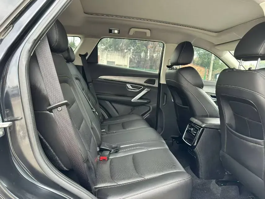 2021 Jetour X70 Plus 1.5T 156HP L4 6MT,autocango,china used car exporter,china ev exporter,chinese used car exporter,chinese used ev exporter