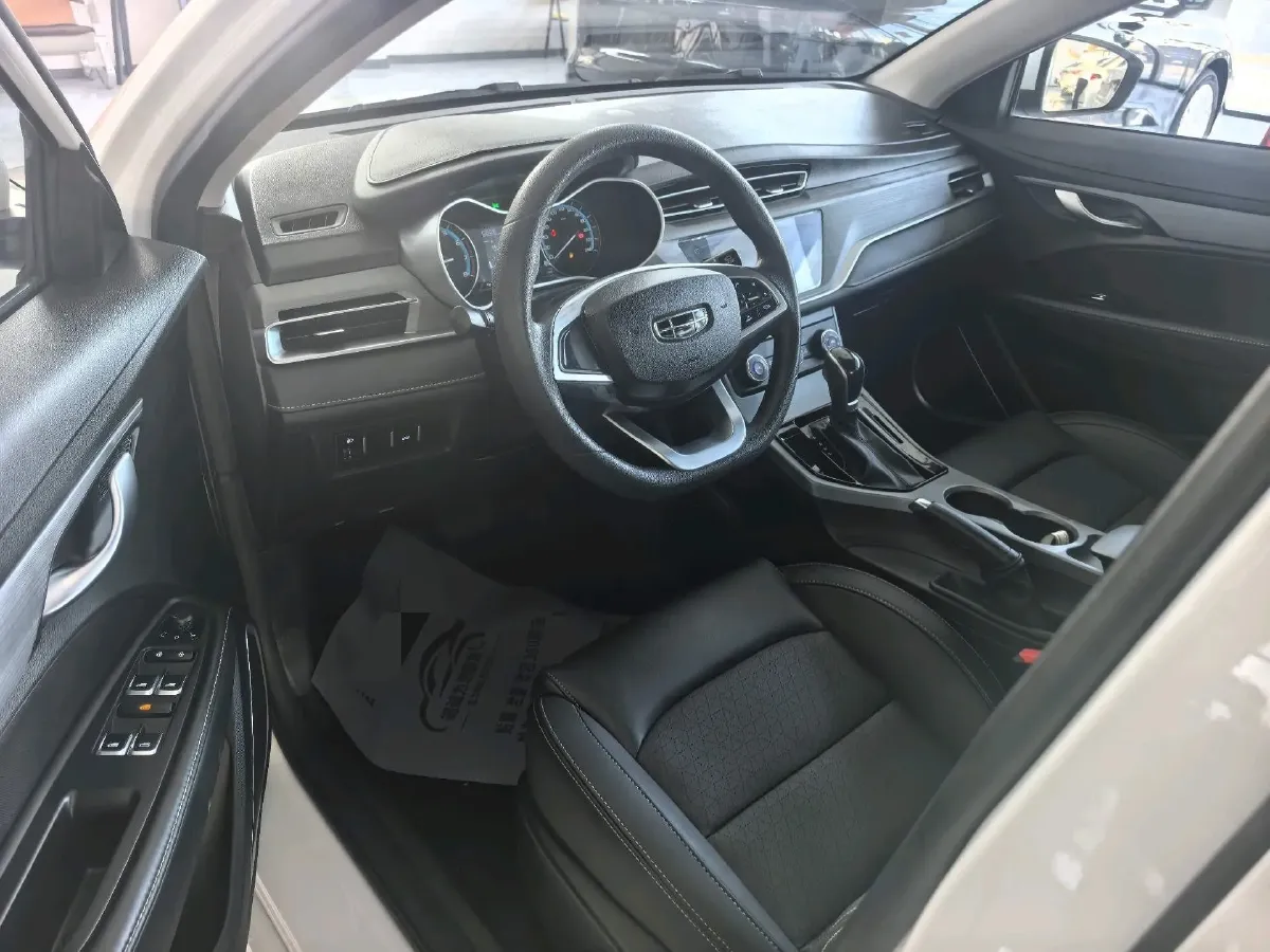 2021 Geely Emgrand 1.5L 109HP L4 CVT,autocango,china used car exporter,china ev exporter,chinese used car exporter,chinese used ev exporter