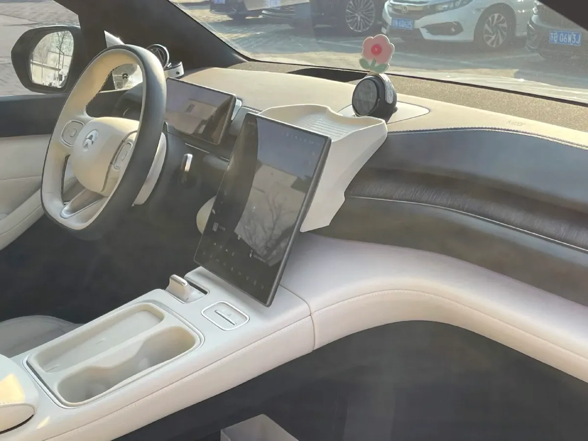 2024 NIO ES6 BEV 75KWH,autocango,china used car exporter,china ev exporter,chinese used car exporter,chinese used ev exporter