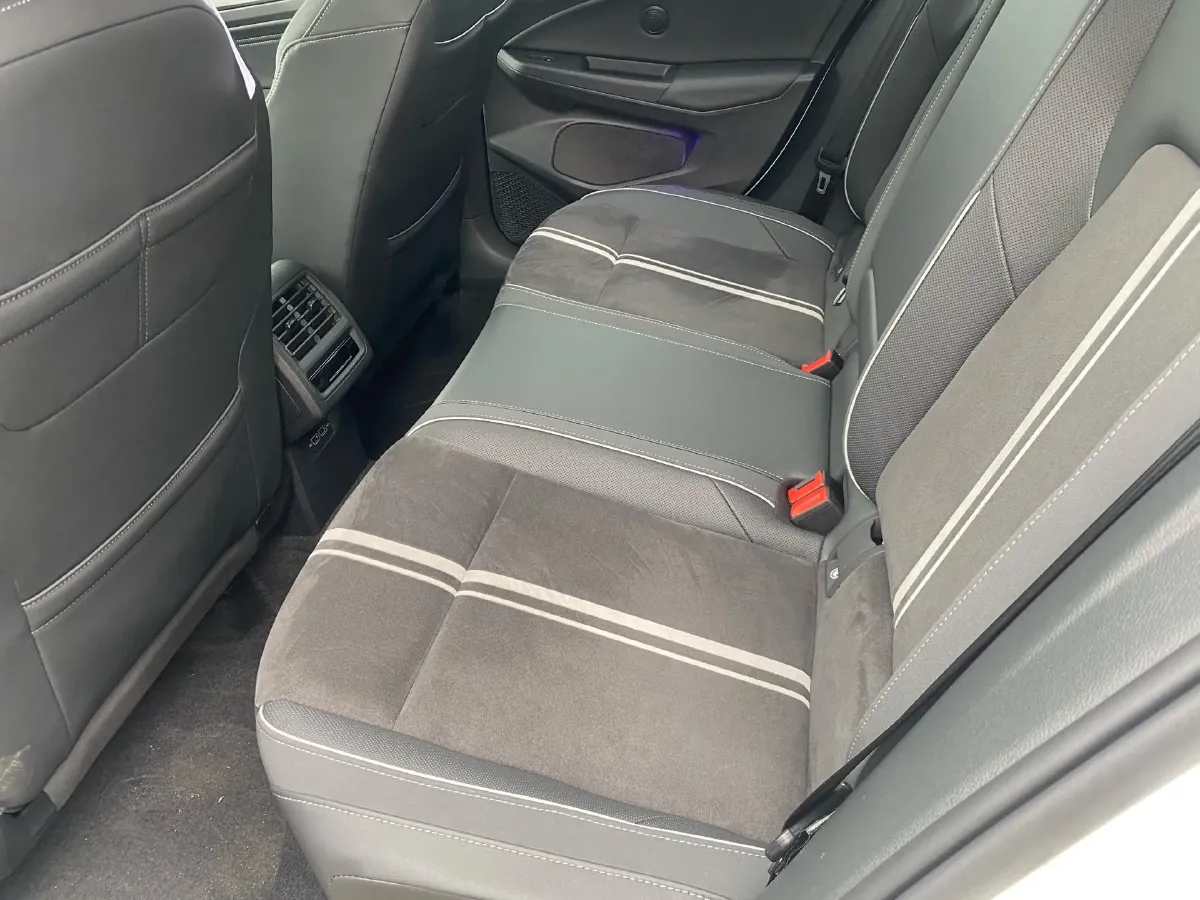 2021 Volkswagen Golf 1.4T 150HP L4 7DCT,autocango,china used car exporter,china ev exporter,chinese used car exporter,chinese used ev exporter