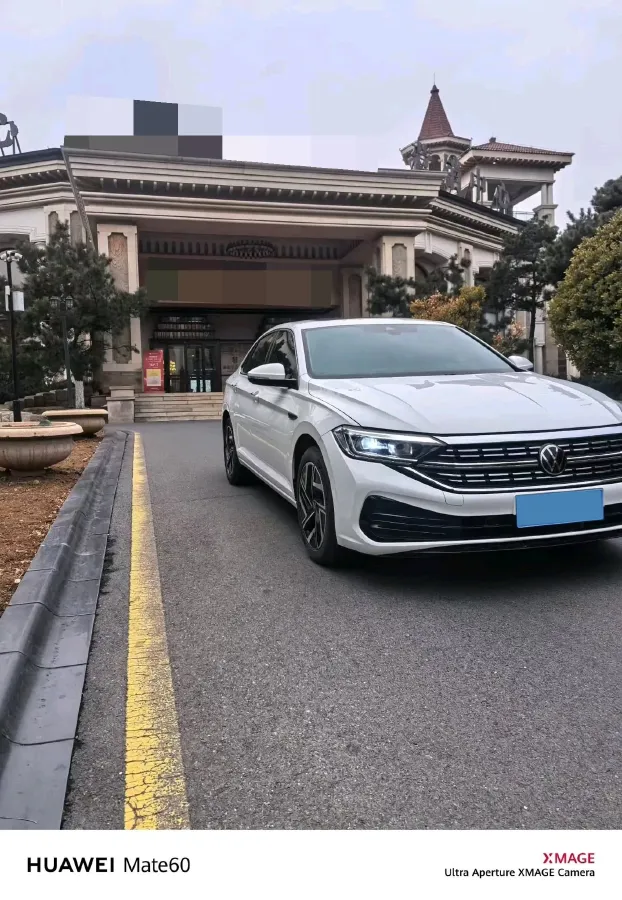 2023 Volkswagen Sagitar 1.5T 160HP L4 7DCT,autocango,china used car exporter,china ev exporter,chinese used car exporter,chinese used ev exporter