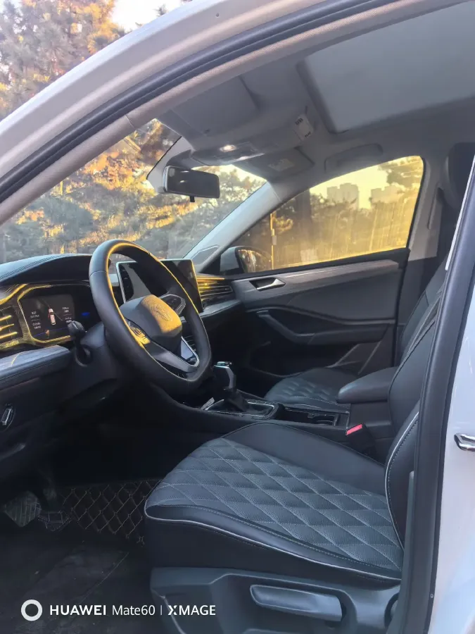 2023 Volkswagen Sagitar 1.5T 160HP L4 7DCT,autocango,china used car exporter,china ev exporter,chinese used car exporter,chinese used ev exporter