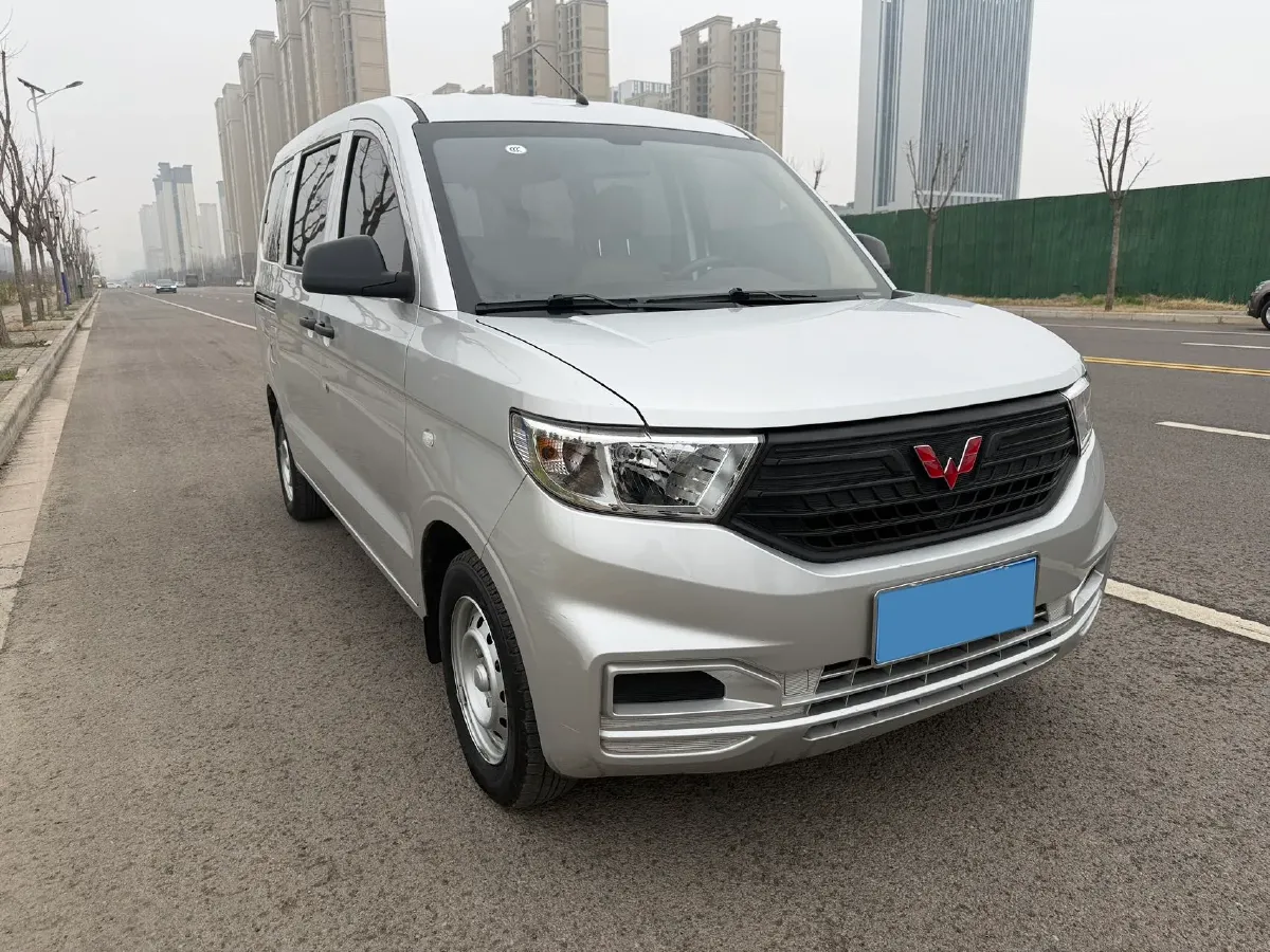 2022 JinBei Little Sea Lion X30 1.5L 102HP L4 5MT,autocango,china used car exporter,china ev exporter,chinese used car exporter,chinese used ev exporter