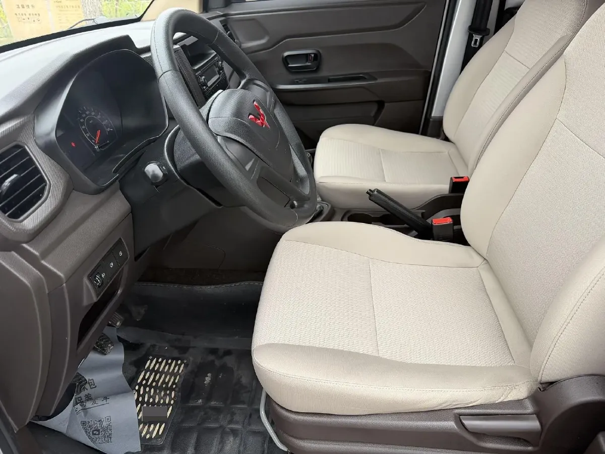 2022 JinBei Little Sea Lion X30 1.5L 102HP L4 5MT,autocango,china used car exporter,china ev exporter,chinese used car exporter,chinese used ev exporter