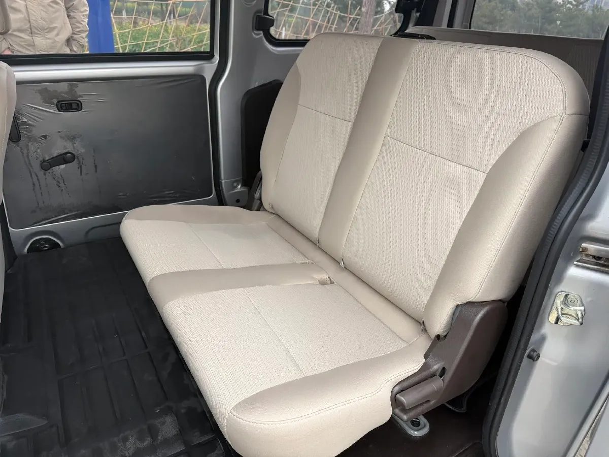 2022 JinBei Little Sea Lion X30 1.5L 102HP L4 5MT,autocango,china used car exporter,china ev exporter,chinese used car exporter,chinese used ev exporter