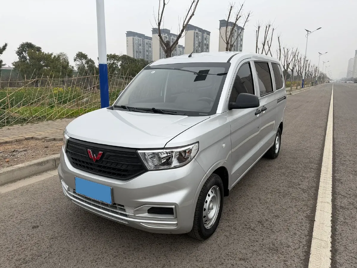 2022 JinBei Little Sea Lion X30 1.5L 102HP L4 5MT,autocango,china used car exporter,china ev exporter,chinese used car exporter,chinese used ev exporter