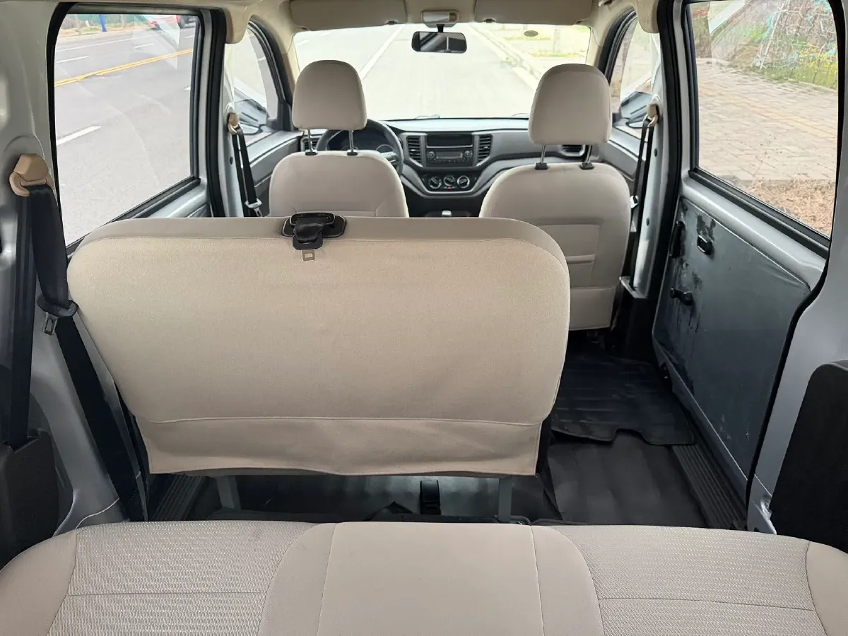 2022 JinBei Little Sea Lion X30 1.5L 102HP L4 5MT,autocango,china used car exporter,china ev exporter,chinese used car exporter,chinese used ev exporter