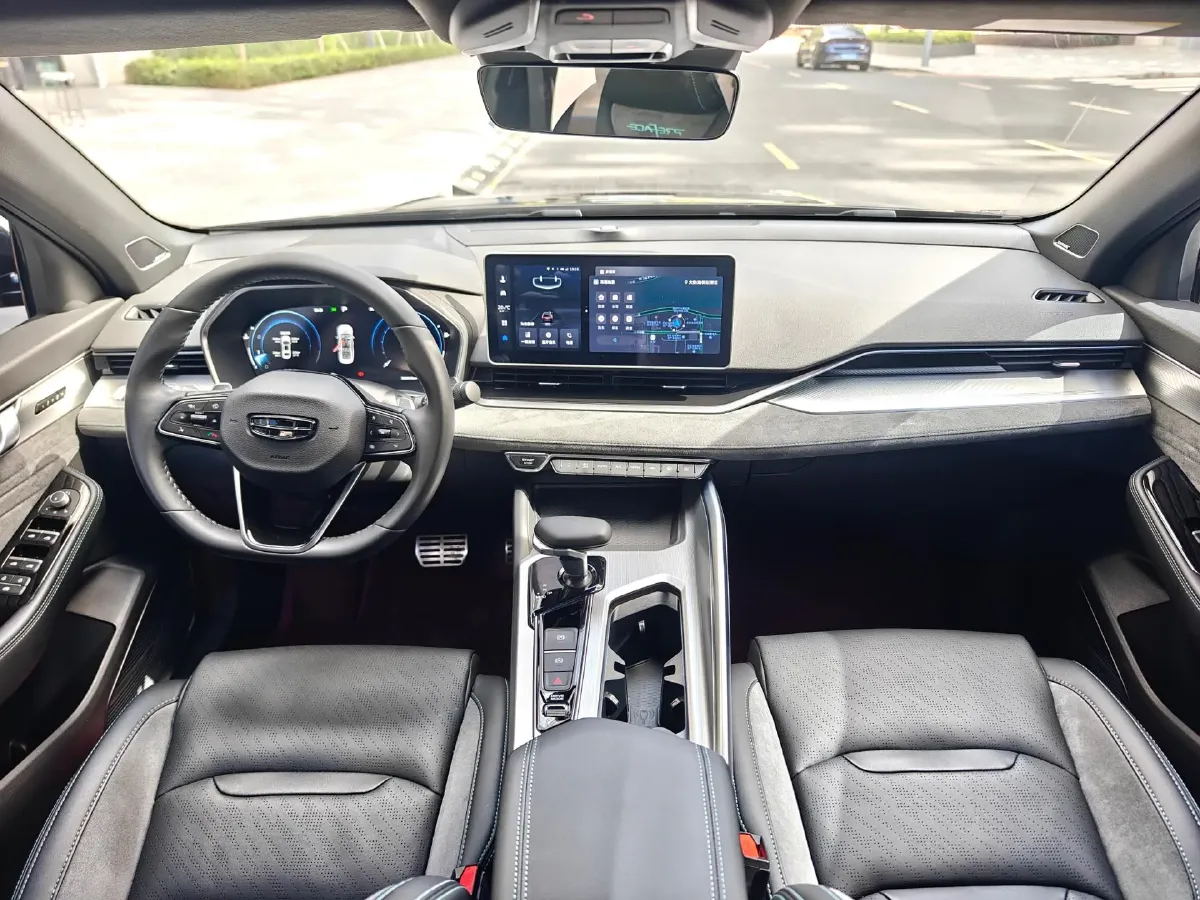 2023 Geely Preface 2.0T 190HP L4 7DCT,autocango,china used car exporter,china ev exporter,chinese used car exporter,chinese used ev exporter