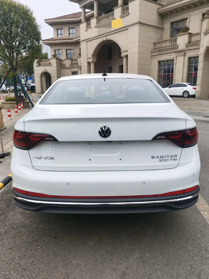 2025 Volkswagen Sagitar 1.5T 160HP L4 7DCT,autocango,china used car exporter,china ev exporter,chinese used car exporter,chinese used ev exporter