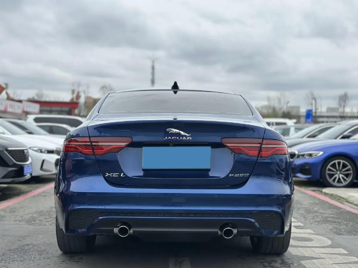 2021 Jaguar XEL 2.0T 250HP L4 8AT,autocango,china used car exporter,china ev exporter,chinese used car exporter,chinese used ev exporter